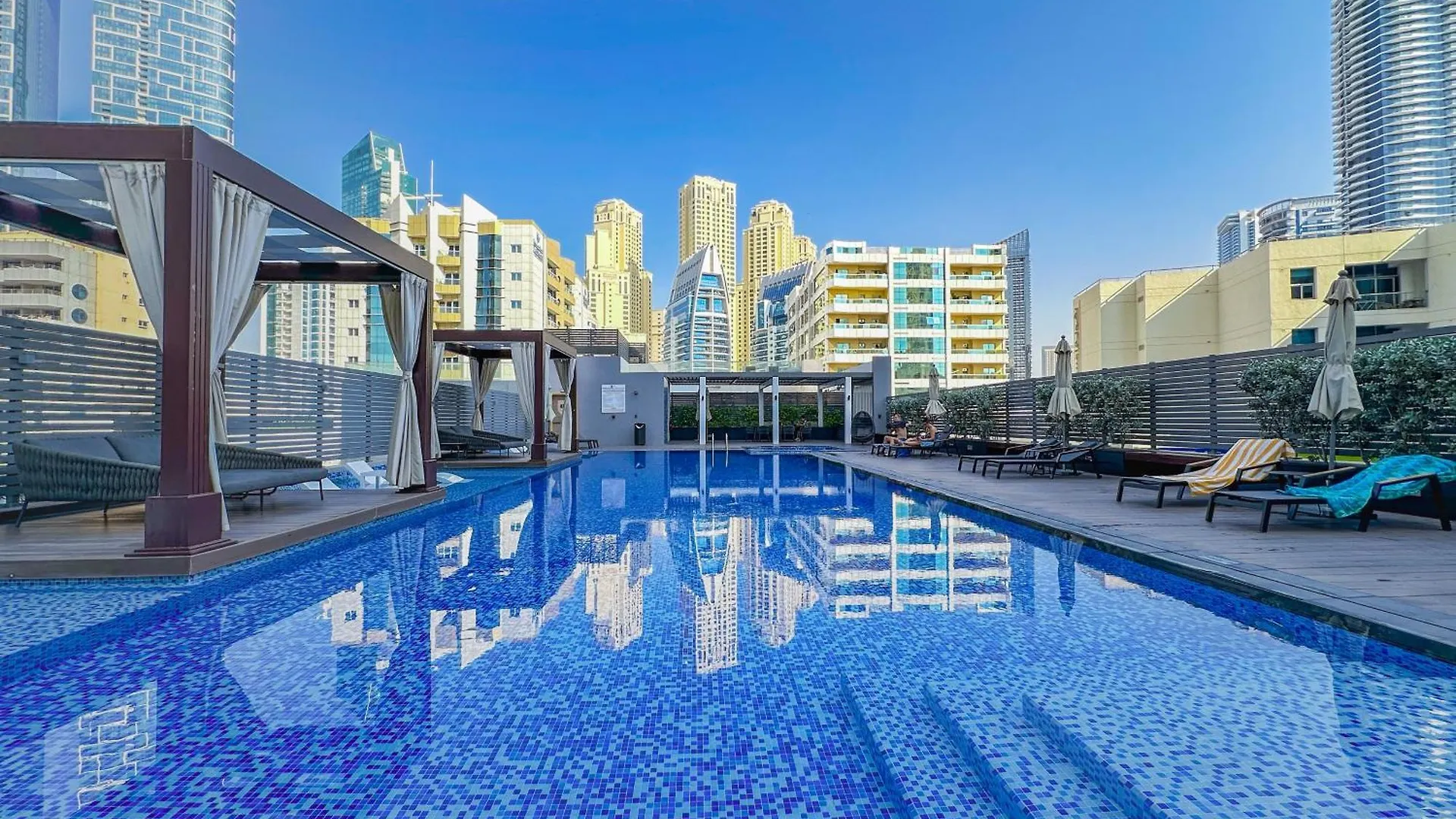 Luxueux Ammenities Tower, Sea View, Near To Beach Dubai